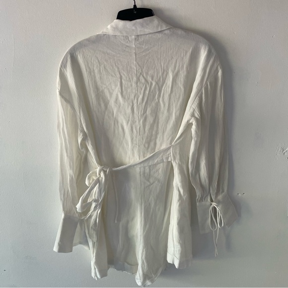 Petal + Pup Becky Playsuit White Button Front Long Sleeve Romper 37421 - Picture 3 of 10